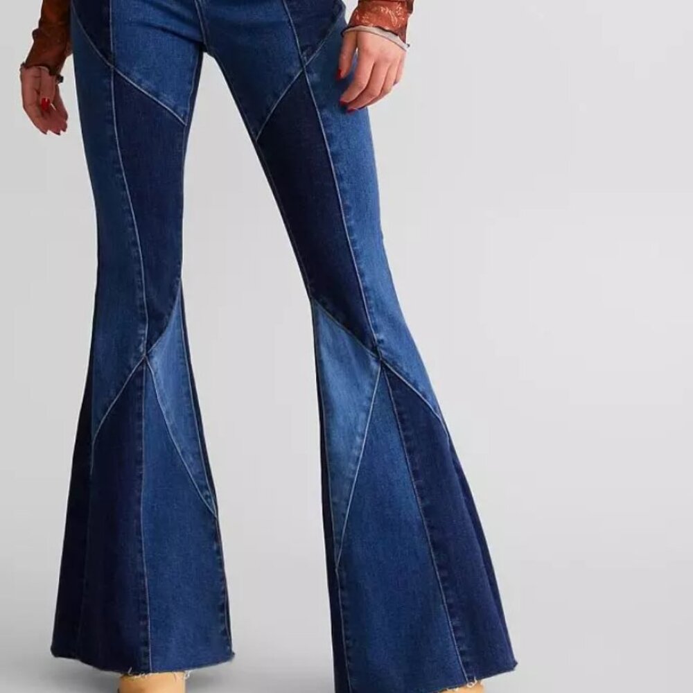Vervet High Rise pieced super flare stretch Jean's size 28
